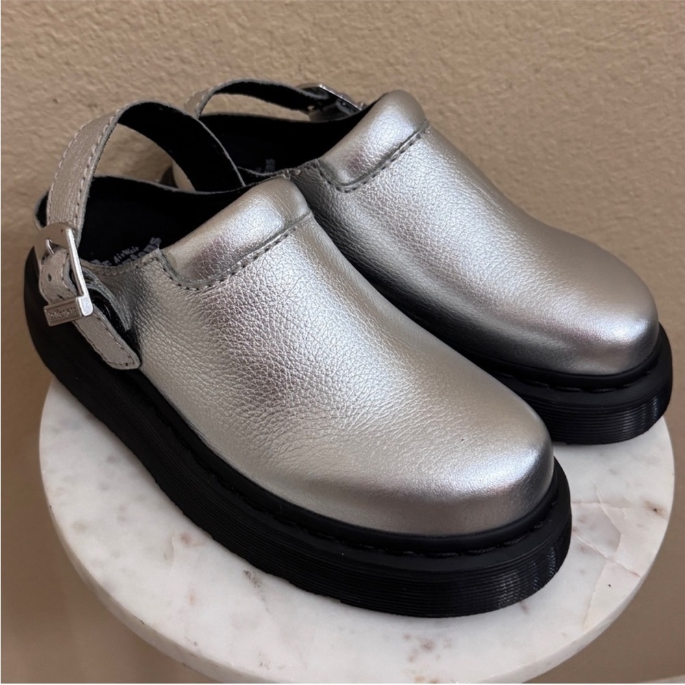NEW Women DR MARTENS Laketen Slingback Mule metallic tumble nappa leather Sz 5 - Picture 3 of 7